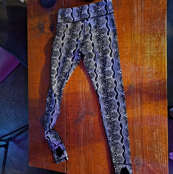 Hella Mambo Boots With CXIX Sticky Leggings - Picture 4 of 5